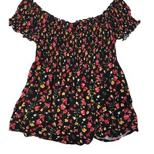 No Boundaries • Floral Smocked Top